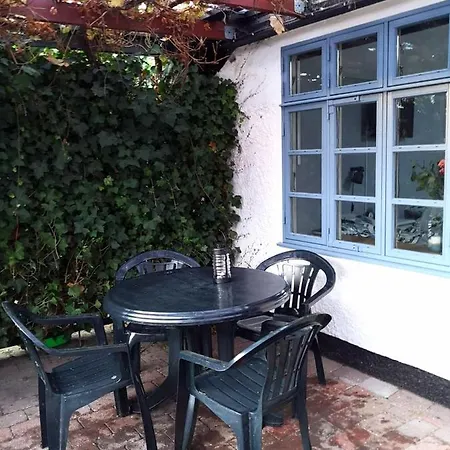 Cosy In A Garden Ishøj